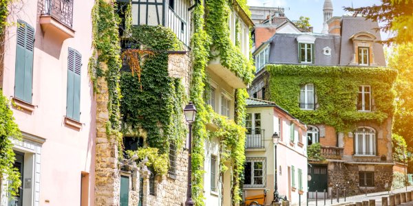 Ophorus Blog - Paris Travel Guide: What to See, How to Plan & The Best Day Trips (2026)