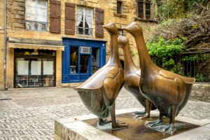 Ophorus Blog - First-Time Visitor's Guide to Sarlat-la-Canéda