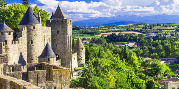 Ophorus Blog - 2027 Small Group Multi-Day Packages in France: Book Now for Epic Adventures