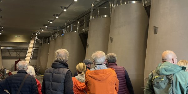 Ophorus Blog - What to Wear and Bring on a Guided Tour in France