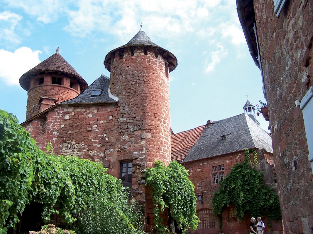 Collonges la Rouge day Trip from Sarlat