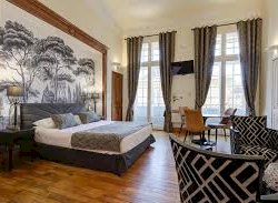 Ophorus Tours - Partner La Villa des Consuls - Rooms & Apartments