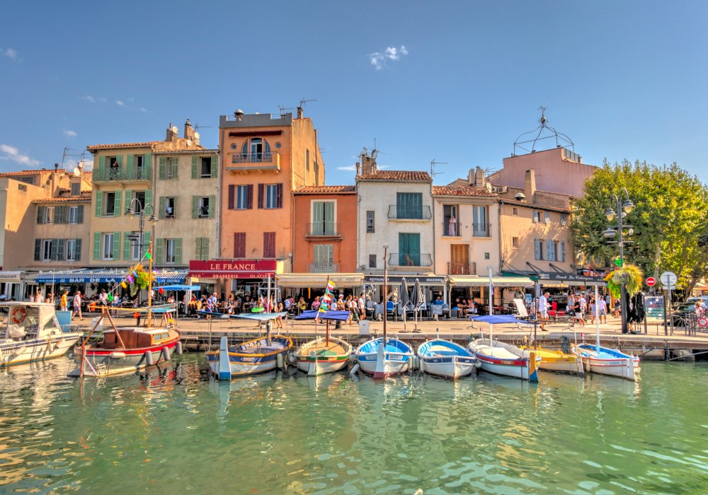 Cassis Day Trip from Aix en Provence: Village, Boat Ride