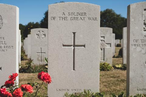 Ophorus Tours - Ypres & Beyond: Private WW1 Remembrance Tour from Lille