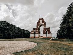 Ophorus Tours - Somme Battlefields from Arras: Private Tour of Key WWI Sites