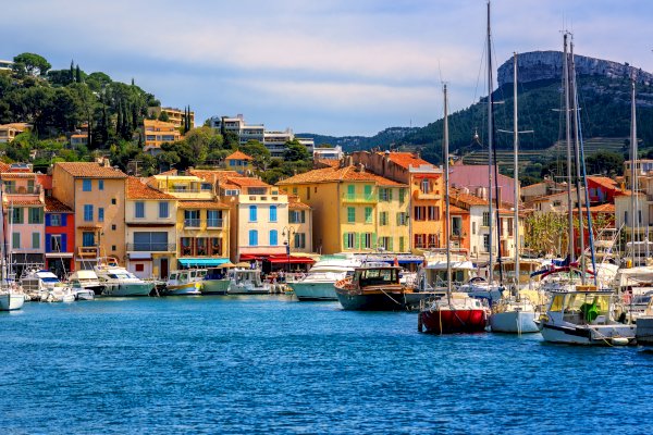 Ophorus Tours - Perfect Private Day Trip from Marseille: Cassis, Calanques & Provence Wine
