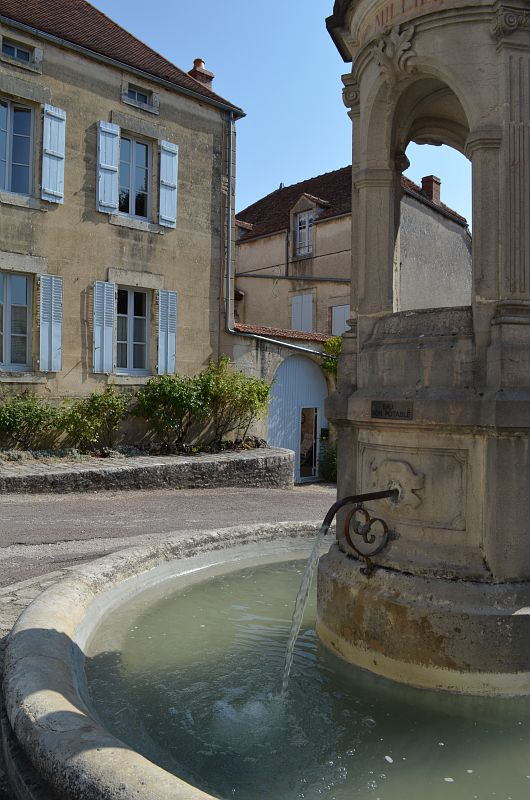 Ophorus Tours - Burgundy Medieval Villages Small Group Full Day Tour from Dijon