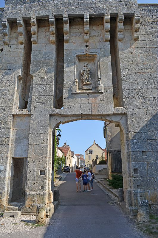 Ophorus Tours - Burgundy Medieval Villages Small Group Full Day Tour from Dijon
