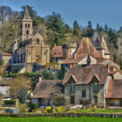 Châteauneuf‑en‑Auxois visit