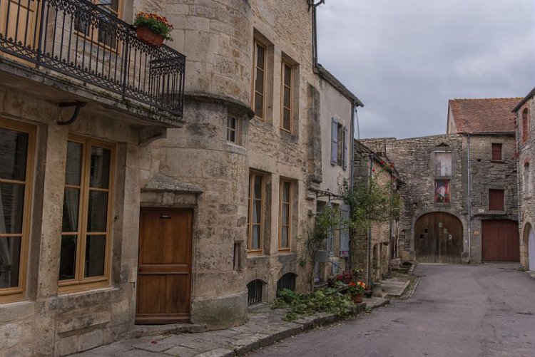 Ophorus Tours - Burgundy Villages of the Auxois : A Private Day of History and Culture