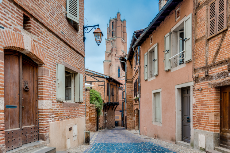 Ophorus Tours - Albi, Cordes village & Gaillac Small Group Tour from Toulouse