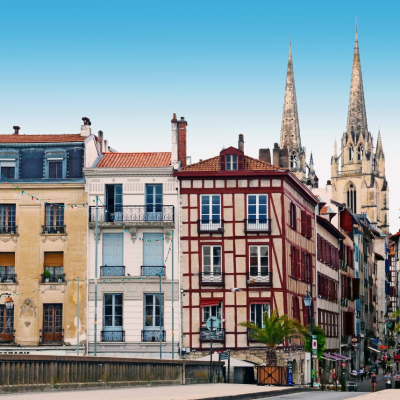 Bayonne