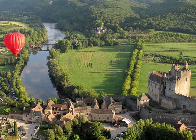 Ophorus Tours - Affordable Adventure: Shared Hot Air Balloon Flight - Dordogne Valley