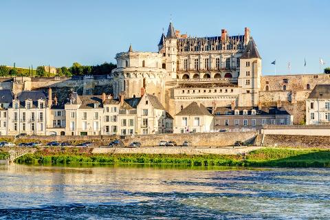 Ophorus Tours - Bayeux Private Transfer to Amboise
