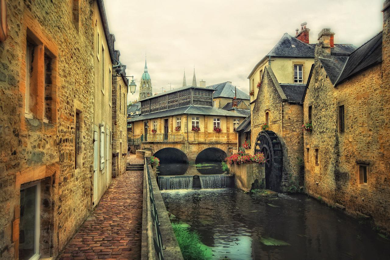 Ophorus Tours - Bayeux Private Transfer to Le Havre