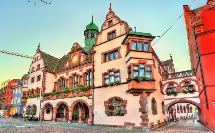 Ophorus Tours - Beyond Strasbourg: Explore Freiburg & Gengenbach Christmas Markets