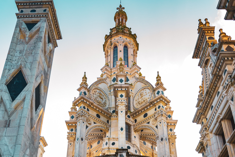 Ophorus Tours - Chambord & Chenonceau: Private Loire Valley Châteaux Tour by Train from Paris