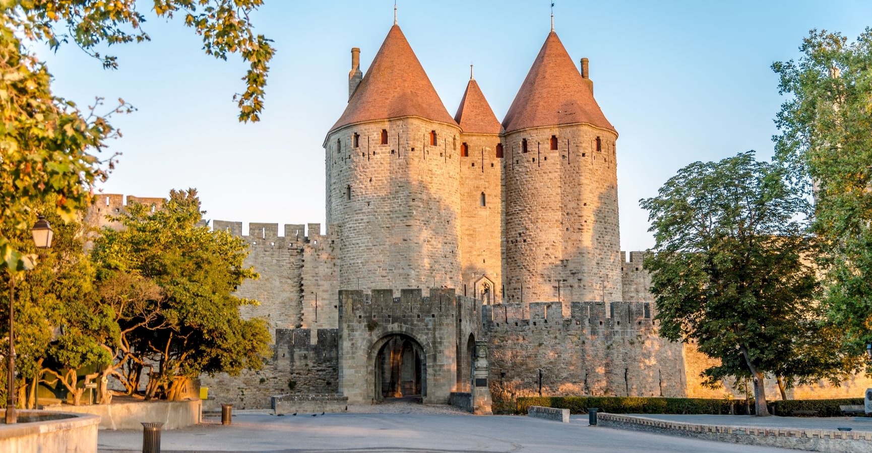 Ophorus Tours - From Sète Port to Carcassonne shore excursion private