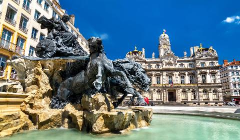 Ophorus Tours - From Strasbourg to Lyon Private Transfer