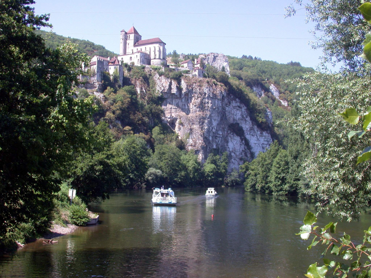 Ophorus Tours - Pech Merle & Saint Cirq Lapopie Private Tour from Sarlat