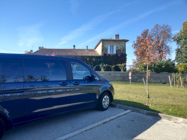 Ophorus Tours - Pech Merle Cave & Saint Cirq Lapopie Village Private Discovery
