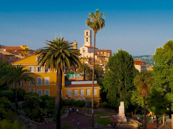 Ophorus Tours - Perfume Capital & Charming Villages: Grasse, Gourdon & St Paul Cruise Excursion from Cannes