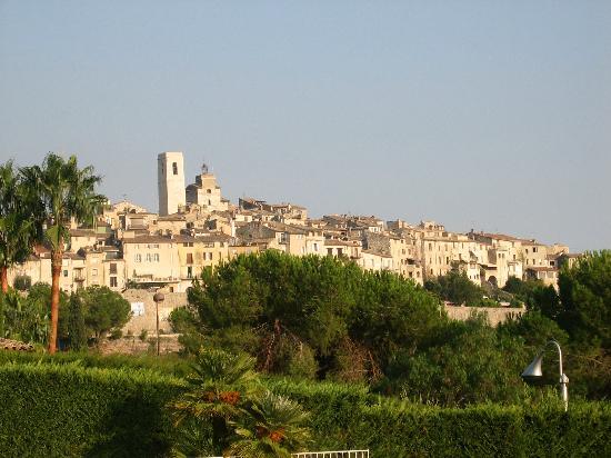 Ophorus Tours - Perfume Capital & Charming Villages: Grasse, Gourdon & St Paul Cruise Excursion from Cannes
