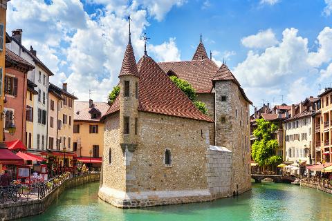 Ophorus Tours - Private Walking Tour Annecy: Explore the Hidden Gems