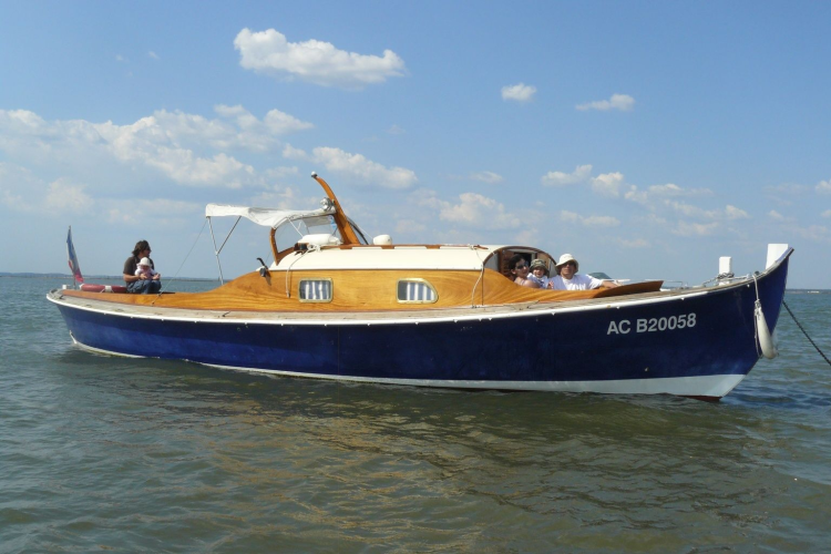 Ophorus Tours - Unforgettable 2-Hour Private Boat Tour: Explore Arcachon Bay by Pinasse