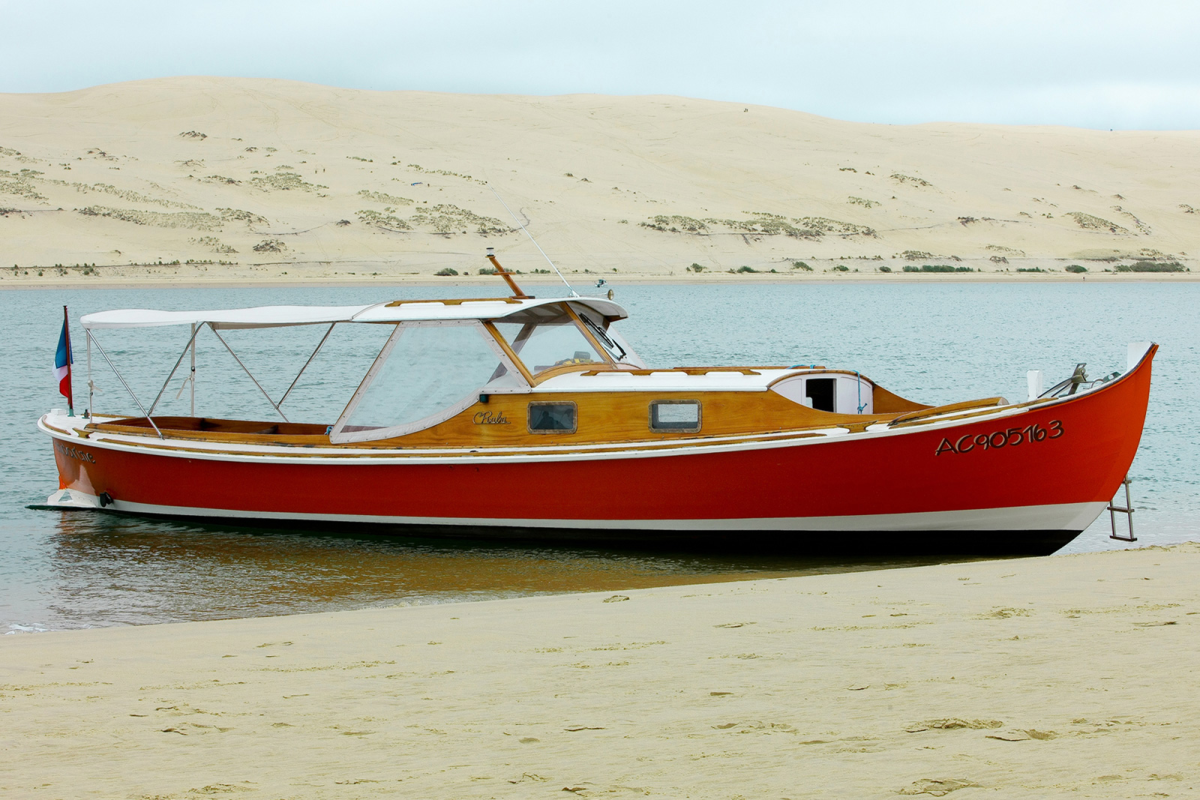 Ophorus Tours - Arcachon Bay 2-hour Boat tour on Traditional Pinasse