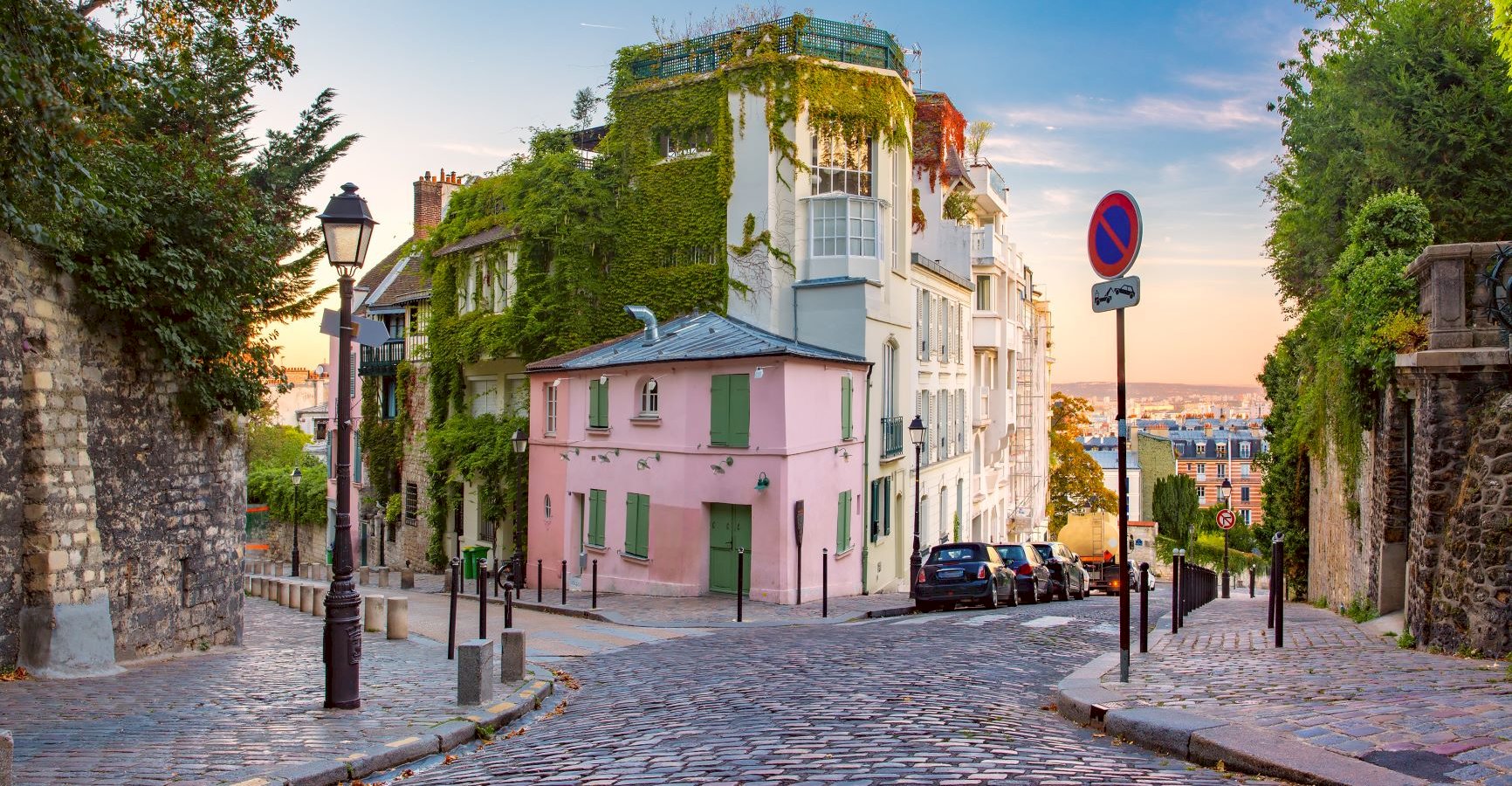 Ophorus Tours - Unveiling Paris's Secrets: Private Walking Tour