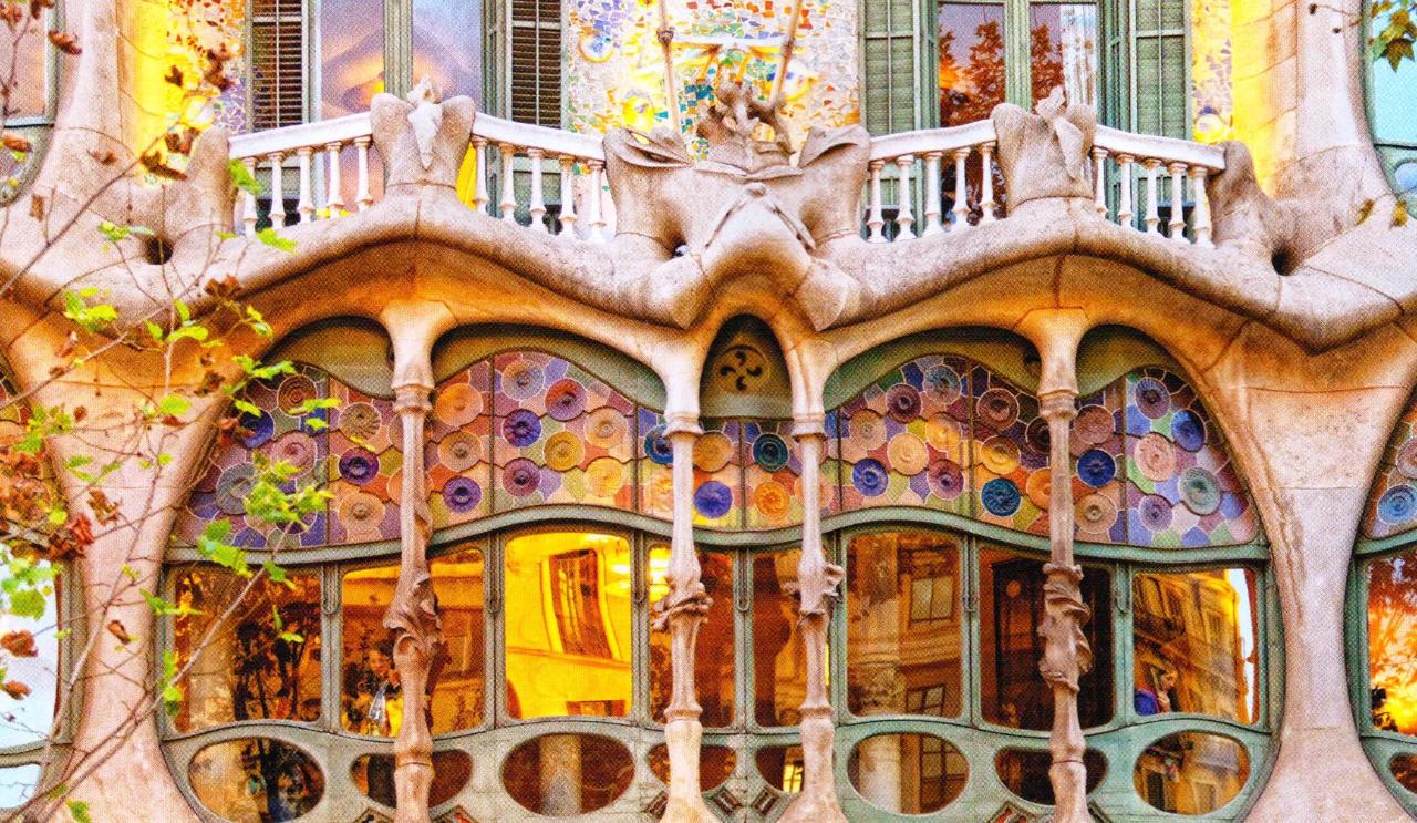 Ophorus Tours - From Toulouse to Barcelona Private Sightseeing Transfer