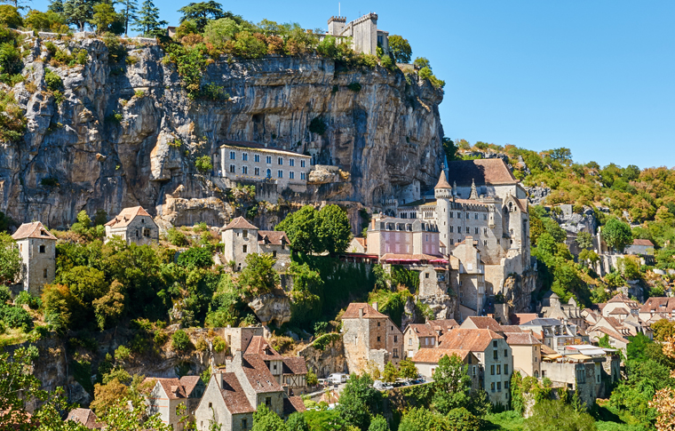 Ophorus Tours - From Toulouse to Rocamadour Private Transfer