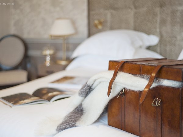 Ophorus Tours - Hotel du Luxembourg (Bayeux) / Hotel Oceania (Tours) / Hotel de Sèze (Bordeaux) - or similar