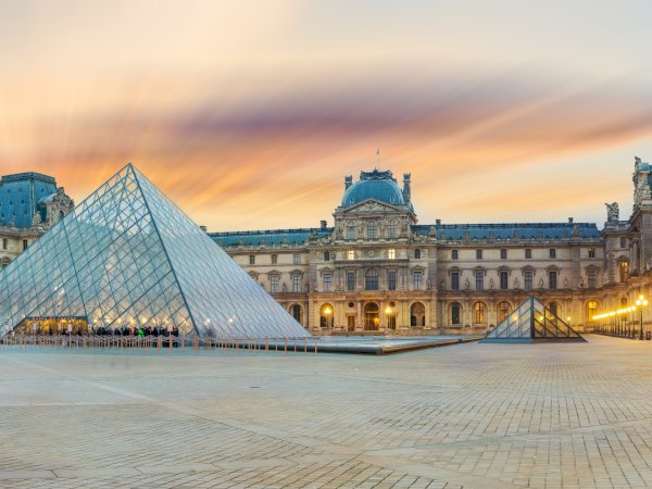 Ophorus Tours - 4-Day Private Paris Package - 4* Hotel