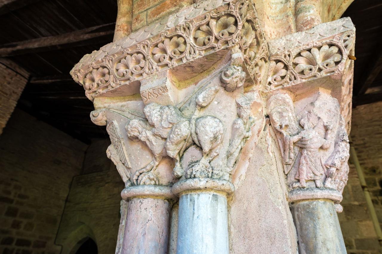 Ophorus Tours - Discover Southwest France: Private Transfer from Bordeaux to Toulouse