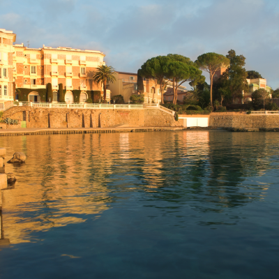 Explore Juan-les-Pins