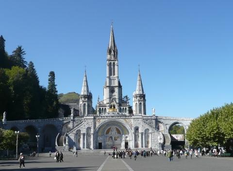 Ophorus Tours - Lourdes Guided Walking Tour Private