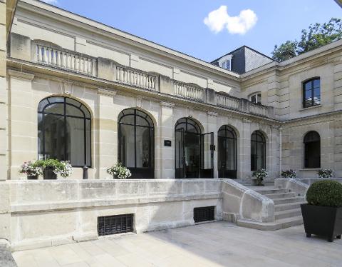 Ophorus Tours - Beyond Reims: Private Champagne Tour with Epernay Visit 