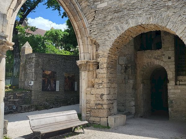 Ophorus Tours - 4-Day Small Group Burgundy Package - Dijon - 5* Hotel