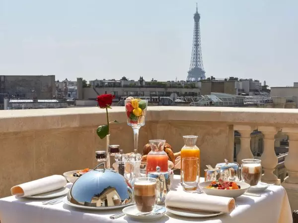 Hotel La Bourdonnais (or similar)