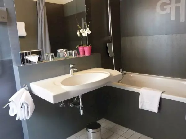Grand Hotel (Strasbourg) - or similar