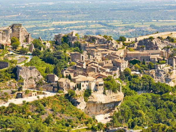 Ophorus Tours - Art & History Lovers: Arles, Saint Rémy & Les Baux Private Tour from Marseille