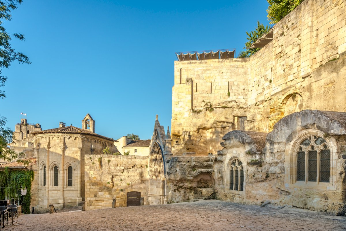 Ophorus Tours - Saint-Émilion Private Wine Tour & Underground Monuments
