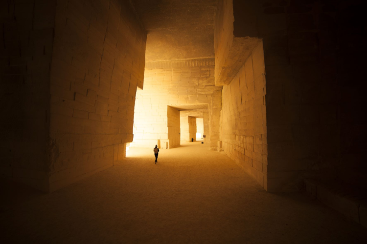 Ophorus Tours - History & Beauty: Arles & Les Baux Private Shore Trip from Marseille