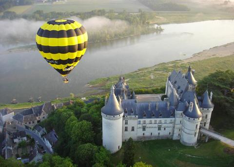 Ophorus Tours - Loire Valley Château Private VIP Hot Air Balloon Flight