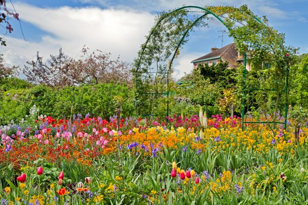 Ophorus Tours - Monet's Giverny House & Gardens Private Half Day Trip From Paris