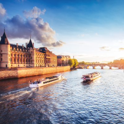 Seine River Cruise from the Eiffel Tower