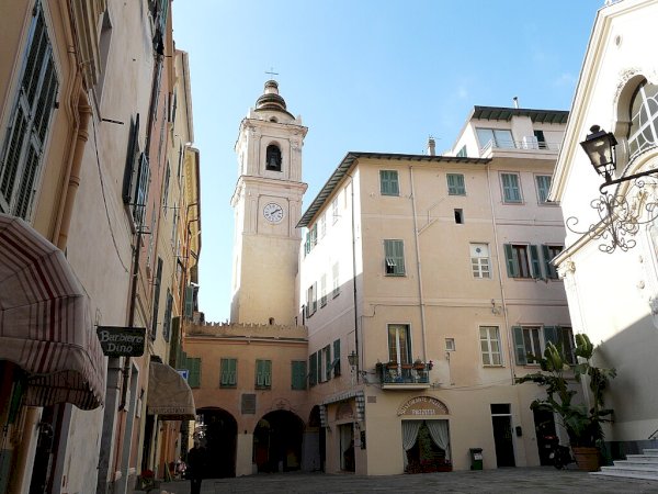Ophorus Tours - Day Trip to the Italian Riviera from Nice Small Group Experience