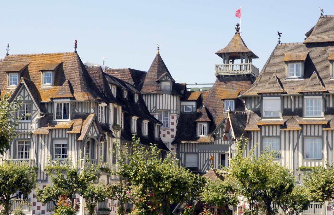 Ophorus Tours - Escape to Normandy's Côte Fleurie, Shore Excursion from Honfleur